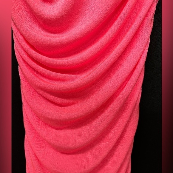 LYANER ONE SHOULDER DRESS - Picture 6 of 12